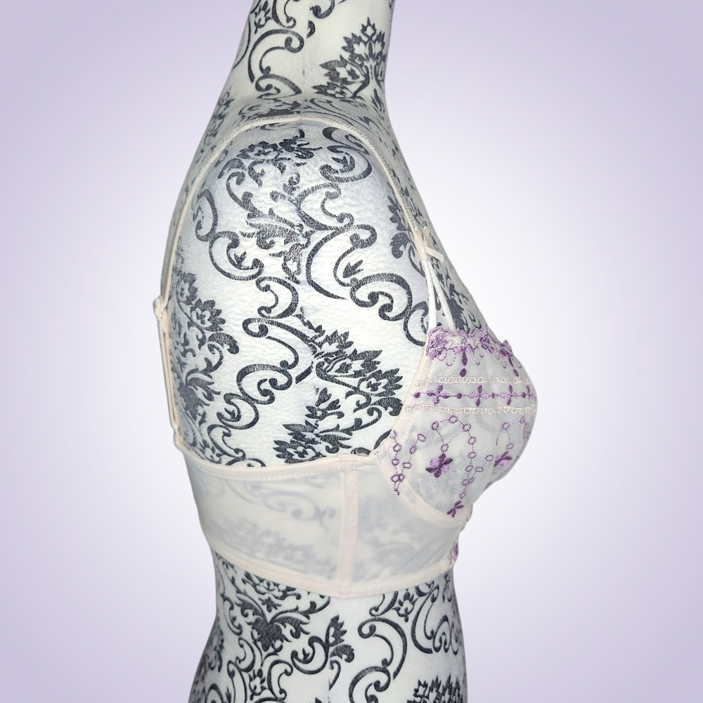 LUVLETTE Lace Underlined Balconette Bra - 75D - Picture 5 of 7